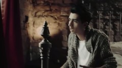 Gece Gölgenin Rahatına Bak
