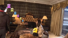 陈乔恩,王凯 - 电视剧<放弃我.抓紧我>幕后花絮:老司机的碎碎念与蹦床舞