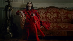 Fashion Show - Rosso Valentino AN ICONIC COLOR