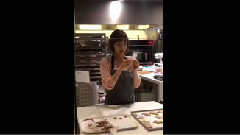 太妍(少女时代) - makes cookies at SUM Cafe part 2