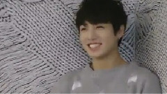 防弹少年团,田柾国(防弹少年团),JIMIN(防弹少年团) - 任务:JIMIN逗柾国笑