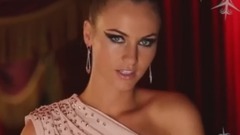 音乐短片 - Natasha Christmas