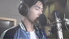 模仿翻唱 - 微微一笑很倾城(Cover)