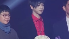 华晨宇 - 领奖&我的滑板鞋2016