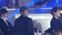 田柾国(防弹少年团),V(防弹少年团) - 台下防弹少年团观看GOT7&VIXX表演的反应