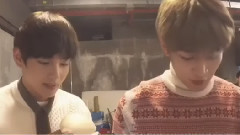 V(防弹少年团) - Highcutstar更新IG:选择吃不同口味包子的金泰亨&崔珉豪