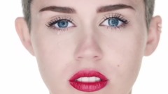 Miley Cyrus - Wrecking Ball