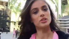 音乐短片 - Supermodel Mary Lives Next Door