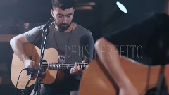 Deus Perfeito