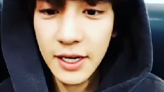 EXO - 灿烈Ins更新 Suho&伯贤 2017新年祝福