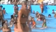 音乐短片 - Видео о том как Русские отдыхают на море