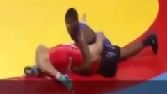 音乐短片 - Лучшие броски в вольной борьбе (Видео)_0_0