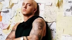 Eminem - Help out