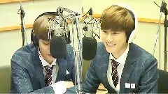 EXO,EXO-K - Kiss The Radio