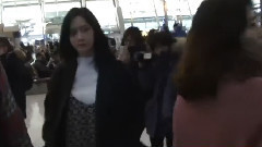少女时代,允儿(少女时代) - 仁川机场赴台 新闻视频一则
