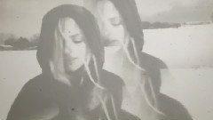 音乐短片 - The Curse