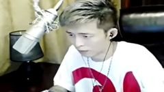 音乐短片 - 这哥们表情亮了