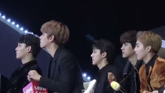 EXO - 吃糖果