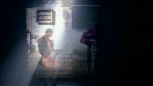 Manic Street Preachers - Theme from M*A*S*H (Suicide Is Painless) (Video)