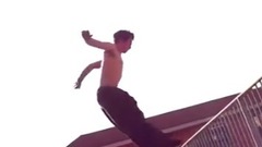 音乐短片 - 跑酷小哥面对障碍物时该如何正确跨越