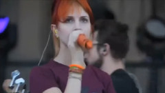Paramore - Airplanes