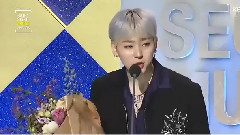 ZICO(Block B) - 本赏 - 第26届首尔歌谣大赏 现场版 17/01/19