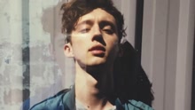 Troye Sivan,Betty Who - HEAVEN