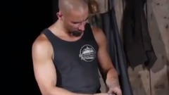 音乐短片 - Австрійці винаходити підкова для коней, які не потрібні нігті і все ще люблю