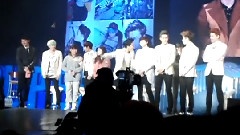 Super Junior-M - 与粉丝合影 赫宰提东海衣领