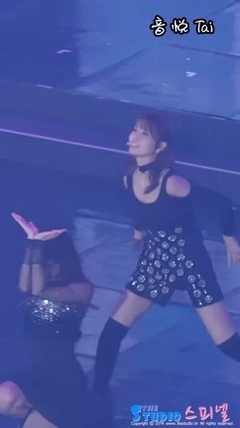TWICE,Momo(Twice) - CHEER Up
