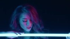 Caitlyn - Arrive