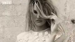 Kylie Minogue - Can't Get You Out of My Head
