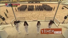 Girl's Day - Performance At A Military Camp