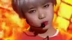 防弹少年团 - 磪有情和刘世允 合作舞台防弹少年团的FIRE cut 黄金 铃鼓