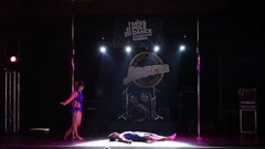 音乐短片 - танцы на пилоне (1)