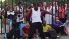 音乐短片 - 国外街头表演