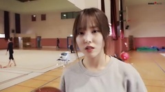 GFriend - 俞娜2017春节特别节目偶像田径大赛韵律体操