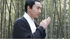 杨幂 - 十里桃幕后花絮:赵又廷一秒变双眼皮