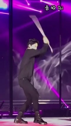 EXO,KAI(EXO) - Artificial Love