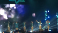 Astro(韩国) - ASTRO泰国Showcase现场 演唱泰文歌