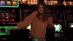 音乐短片 - Velcro