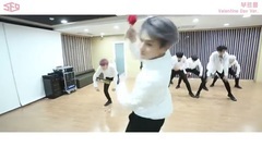 SF9 - Roar