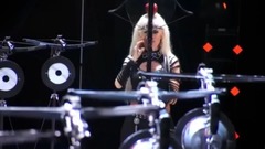 音乐短片 - Чуть не погибла на шоу талантов! СУДЬИ В ШОКЕ!!