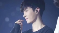 EXO,EXO-M,EXO-K,张艺兴(EXO) - 一颗站着的心的模样