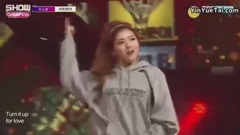 韩国群星 - Girl In Black - Show Champion 现场版 17/02/15