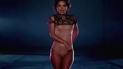 音乐短片 - In Your Eyes (Inna feat. Yandel)