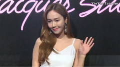 Jessica - Jessica小露锁骨超性感 不藏私分享保养诀窍