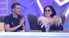 音乐短片 - Dondurma Gibisin