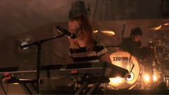 Paramore - We Are Broken