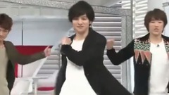 生田斗真 - 生田斗真在节目中跳前辈的舞